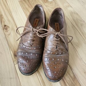 Miz Mooz Cognac Oxford Shoes